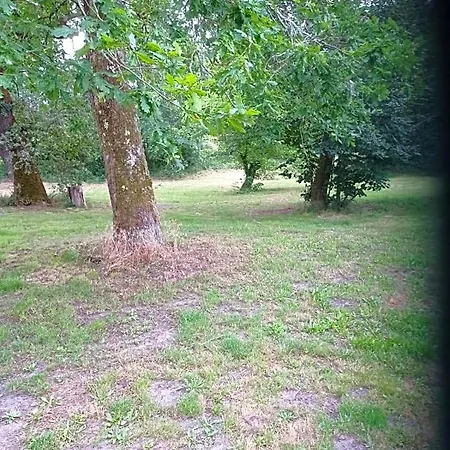 Bed & Breakfast Les Du Pont Des Chevres 3*