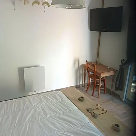 Bed & Breakfast Les Du Pont Des Chevres